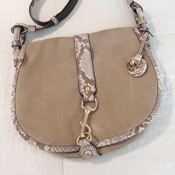 Michael Kors Tan and Snake Print Shoulder Bag - Picture 1 of 9